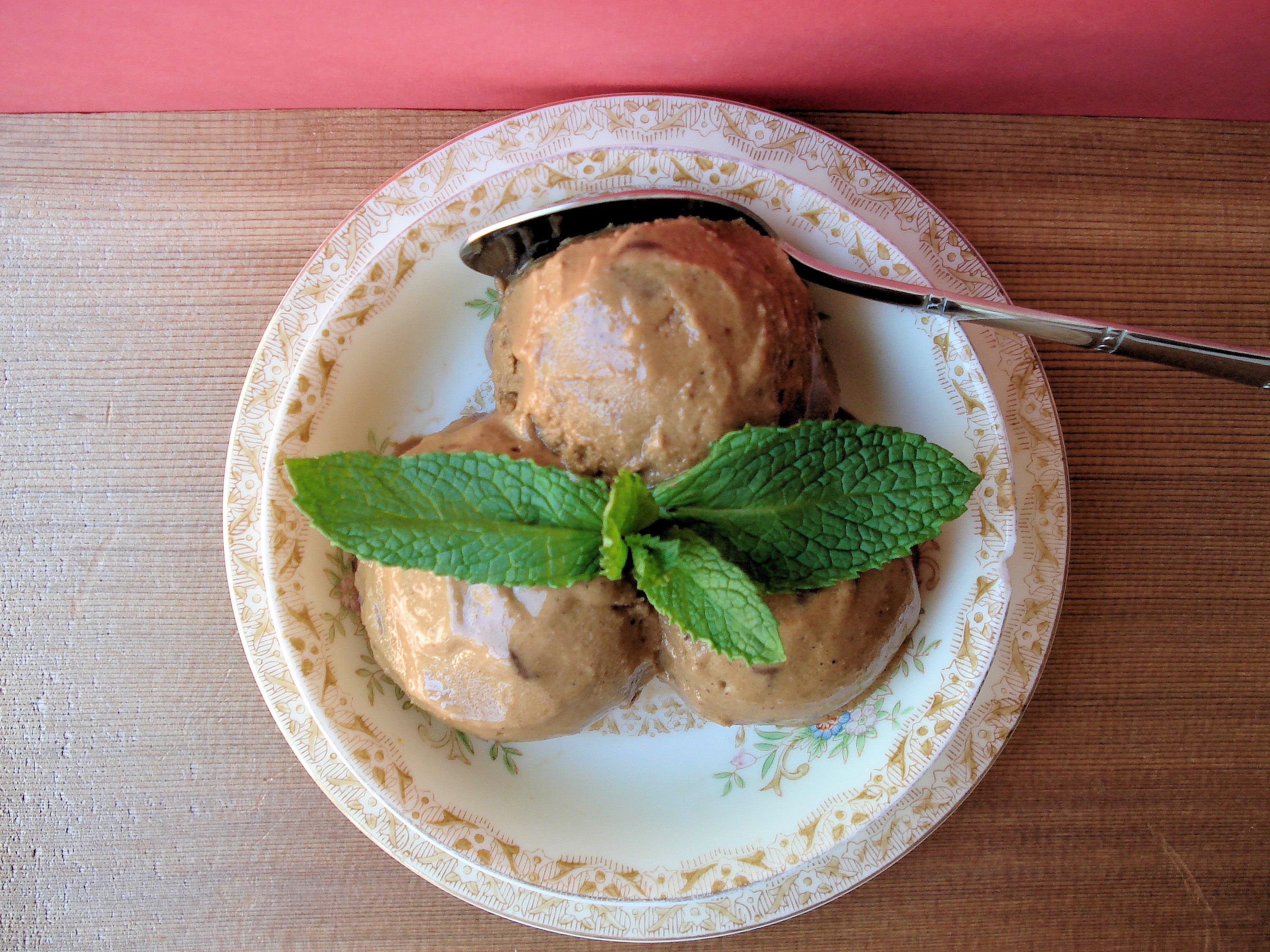 Chocolate Mint Tea Ice Cream Chocolate Mint Tea Ice Cream
