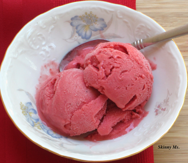 Skinny Strawberry Ice Cream