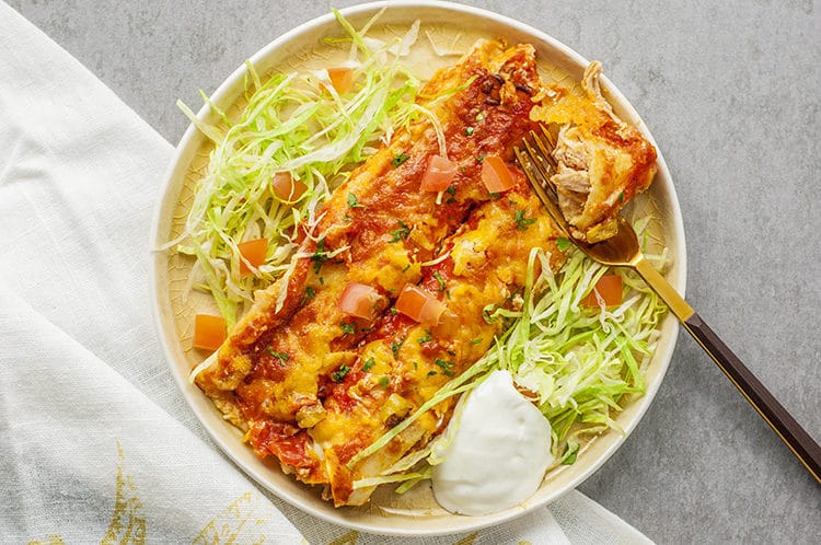 Slow Cooker Chicken Enchiladas