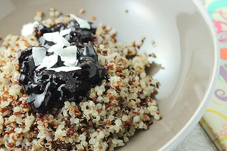 Vanilla Quinoa and Roasted Blueberry Breakfast Bowl