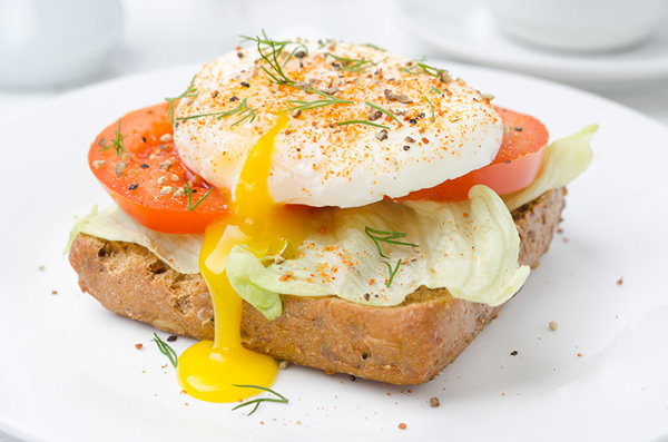 Poached Egg, Lettuce, and Tomato