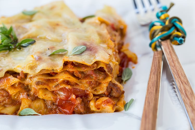 Slow Cooker Lasagna with Bechàmel Sauce