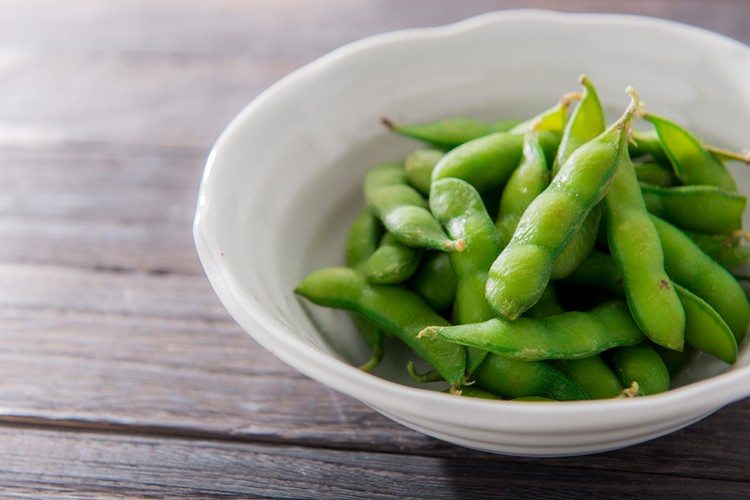 15 Satisfying Snacks Under 100 Calories3