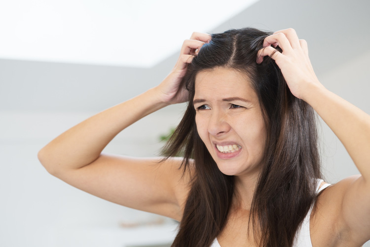 5 Ways to Use Coconut Oil for Silky Hair1
