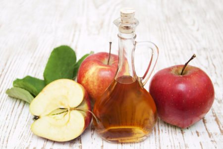 5 Weight Loss Benefits of Drinking Apple Cider Vinegar