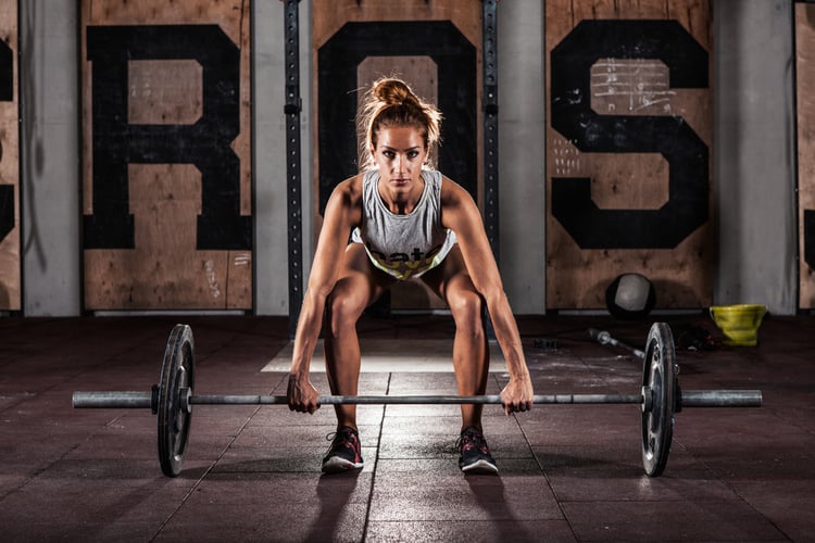 Personal Trainer - Woman and Weights