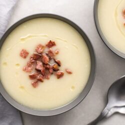 bacon cauliflower slow cooker soup