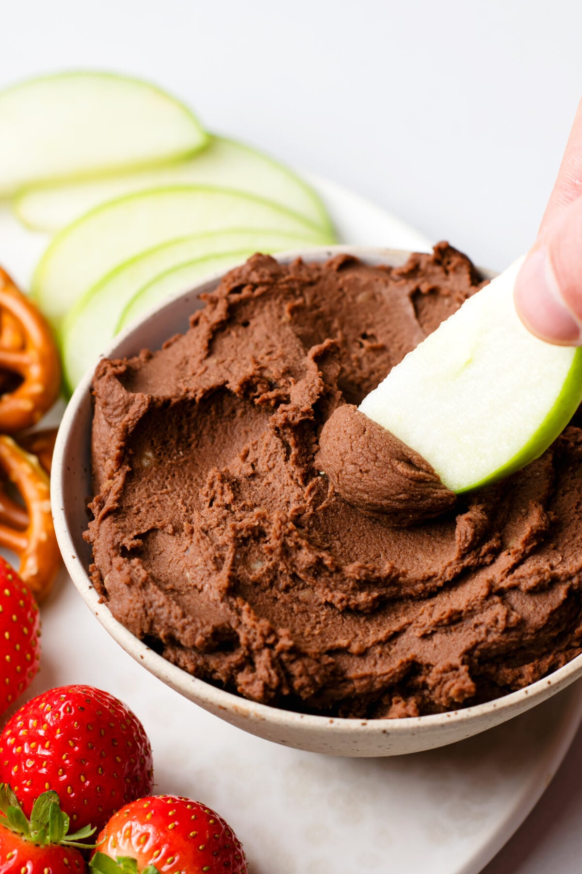 low-sugar desserts: chocolate hummus fruit dip