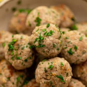 Mediterranean-style Greek Meatballs