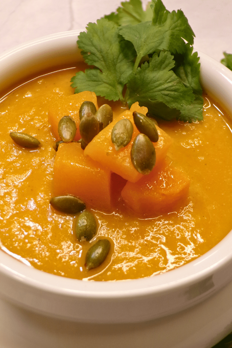 spiced winter squash soup