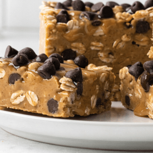 close up of breakfast bars with peanut butter, oats, and chocolate chips